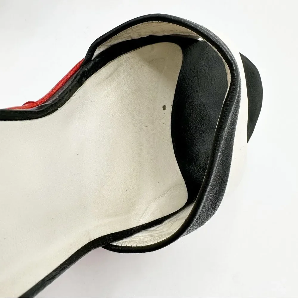 Stuart Weizmann Black Red and White Wide Strap Platform Sandals with Ankle Strap